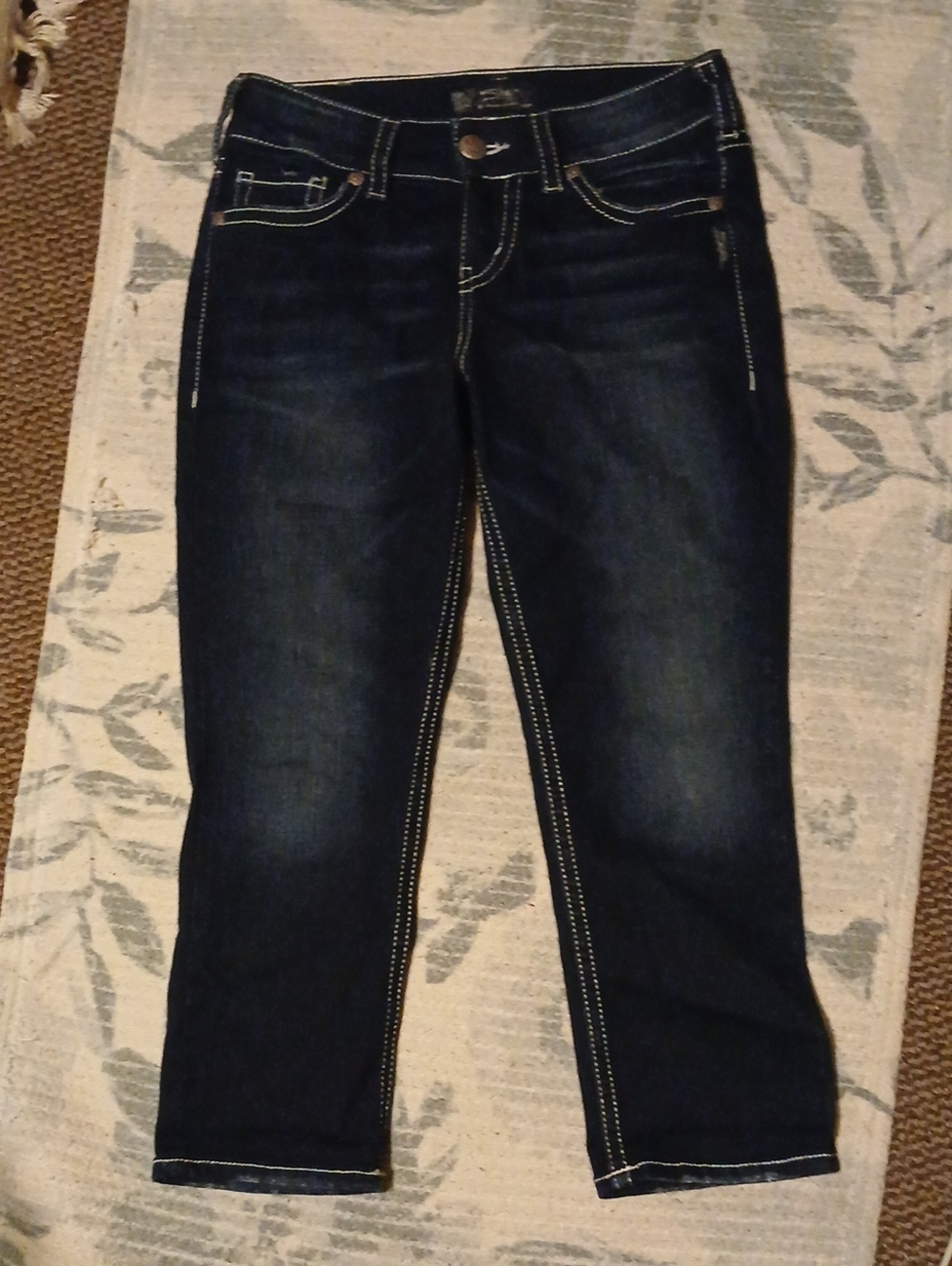 Silver Jeans Dark Blue Cropped Stretch Ankle Jeans
